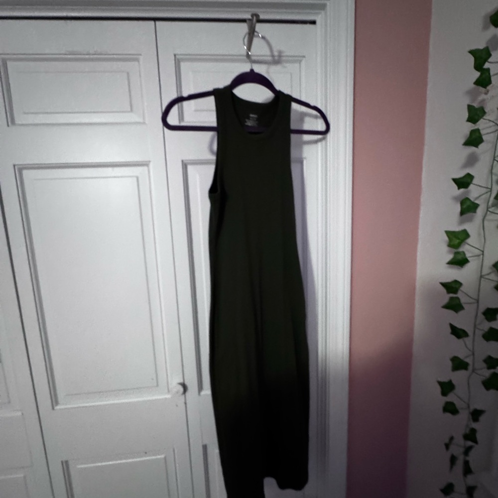 Aerie size XS Elegant Olive Green Sleeveless Dress